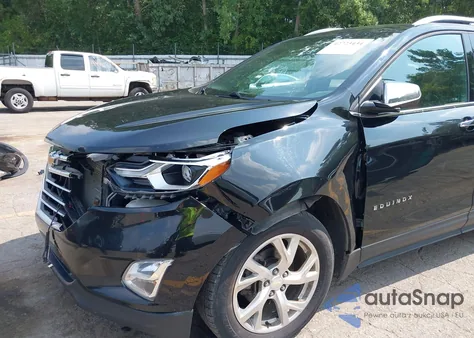 2018 Chevrolet Equinox Premier z USA, uszkodzony, nr VIN 2GNAXVEV3J6239544
